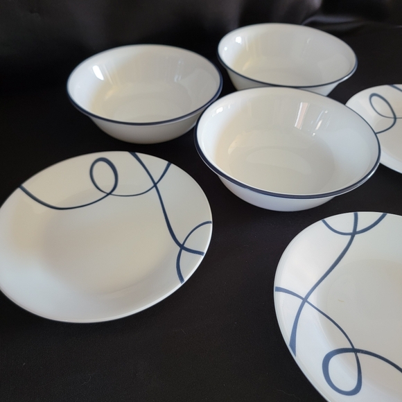 Corelle LIA‎ Salad Plates Bowls Set of 3 Navy Blue Swirl White - Picture 3 of 14
